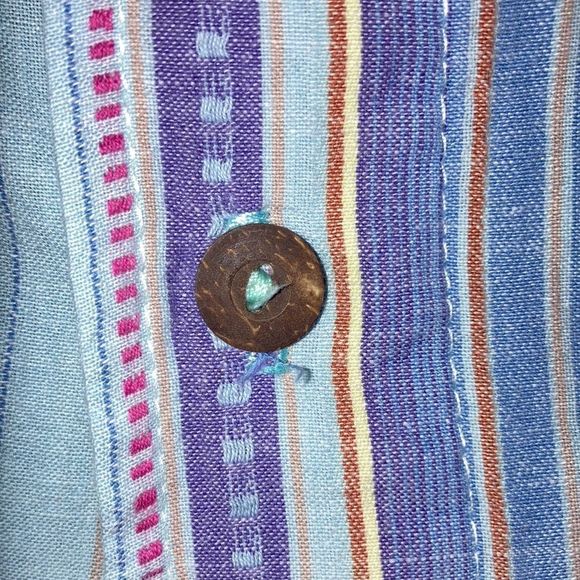 Bundle of 2 Indie Style Solet Multi Color Button Down Large Shirts - Picture 14 of 15